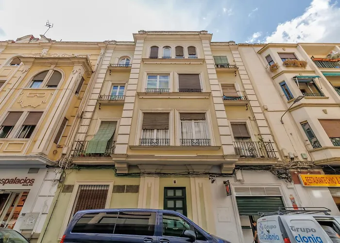 Apto Gran Capitan Center I - Parking Cordoue