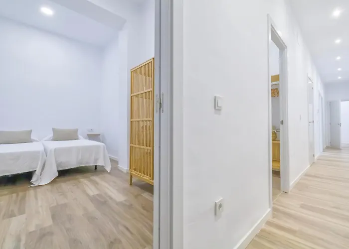 Apto Gran Capitan Center I - Parking * Córdoba