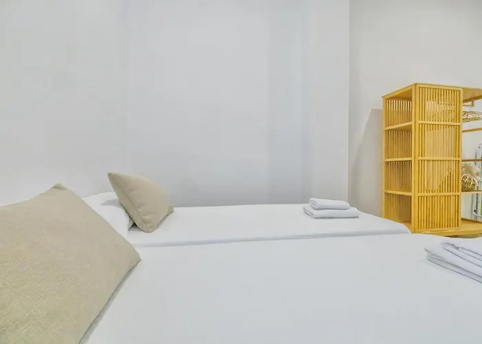 Apartment Apto Gran Capitan Center I - Parking